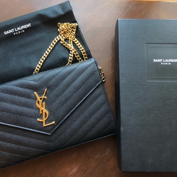 Saint Laurent Handbags - Saint Laurent medium women’s purse.